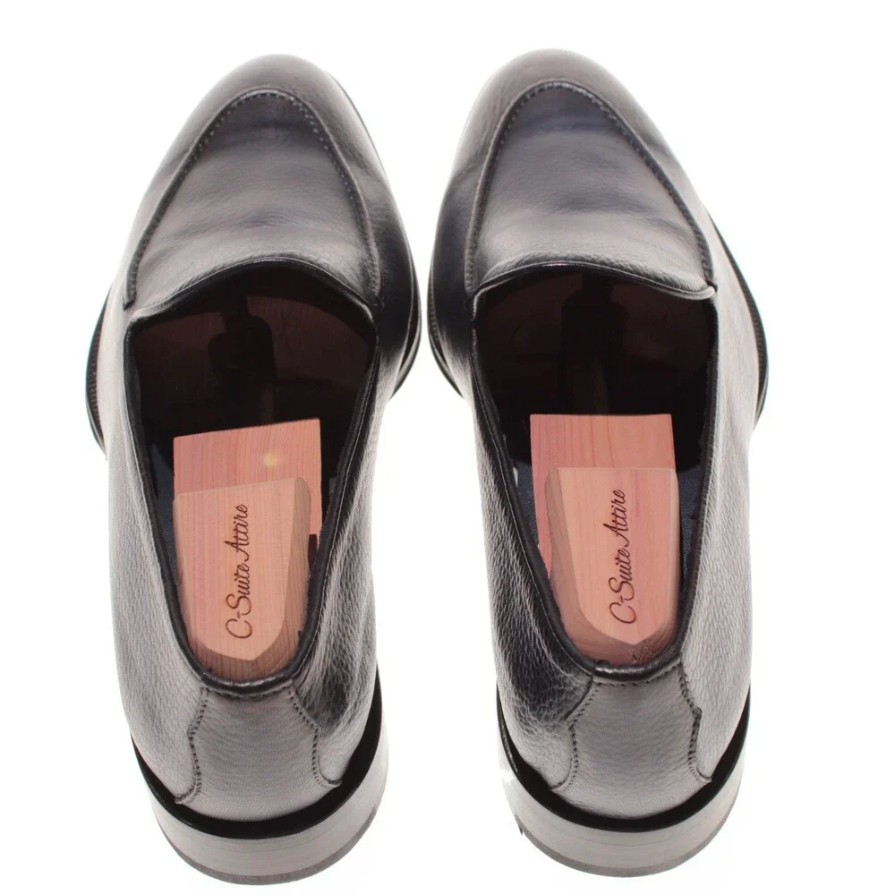 Di Bianco NWB Slip On Loafers Size 11.5 US in Dark Blue Pebbled Leather